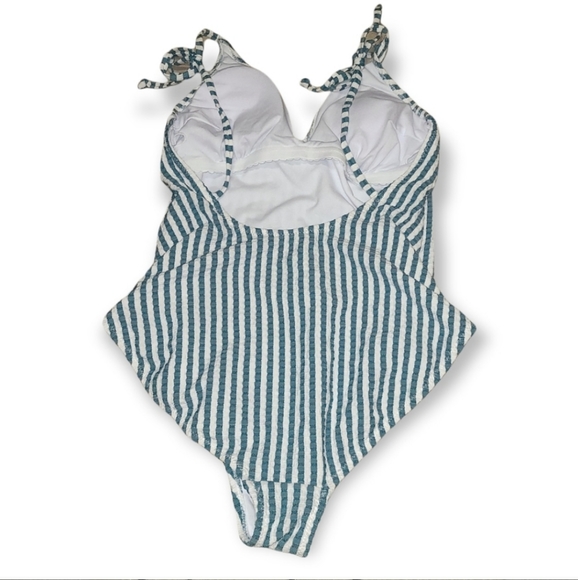 Jessica Simpson size small new with tags - Picture 2 of 4